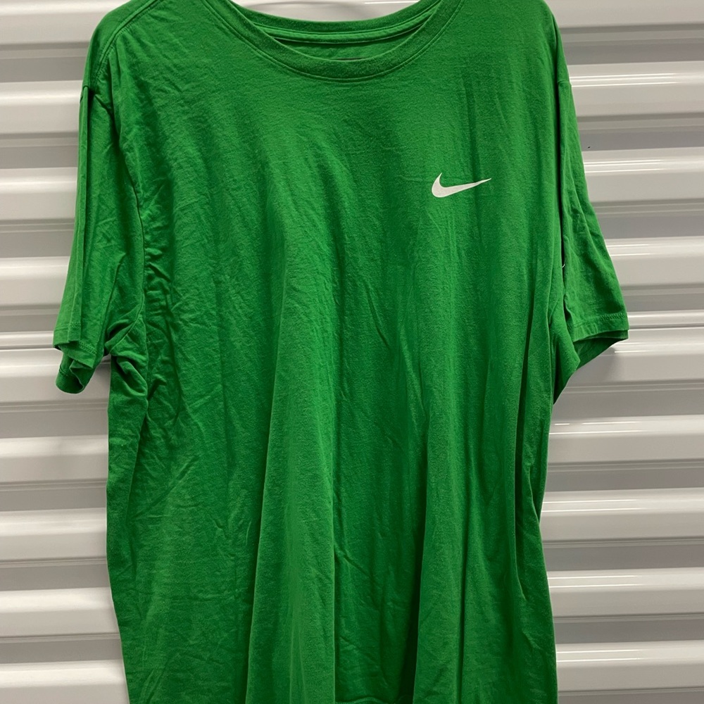 Green Nike tee